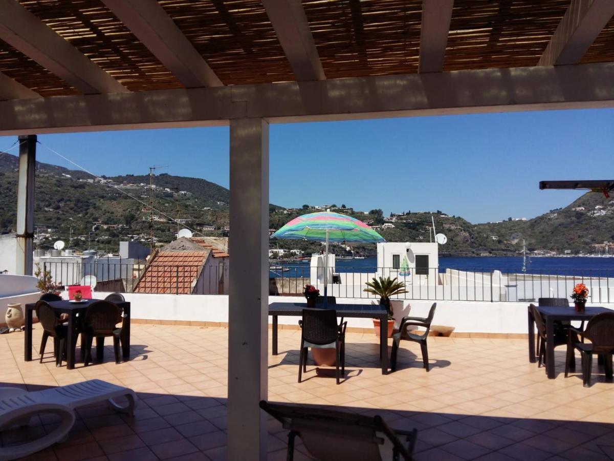 Appartement Lipari Centro Storico Flat 6 Mins From Port Extérieur photo